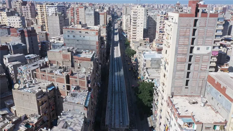 مترو الإسكندرية.. نقلة حضرية كبرى تربط المدينة بمطار برج العرب