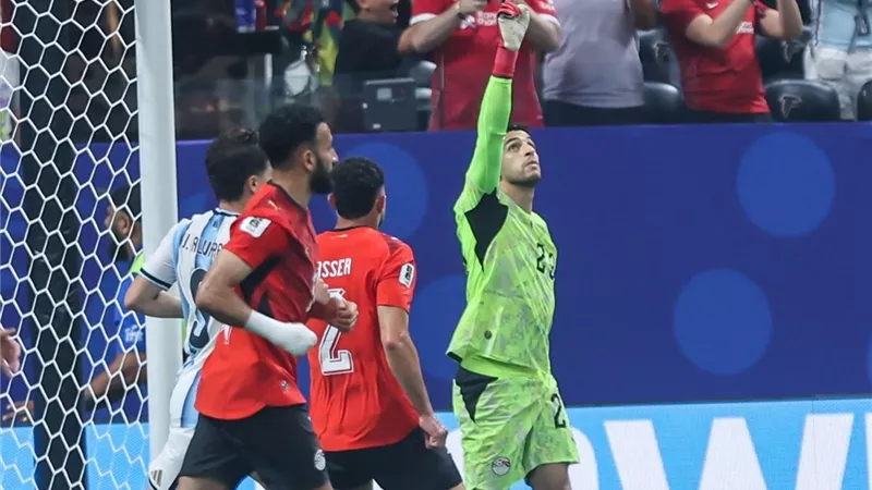 مصر تتقدم على الأرجنتين بهدف ياسر إبراهيم في الشوط الأول بكأس العالم