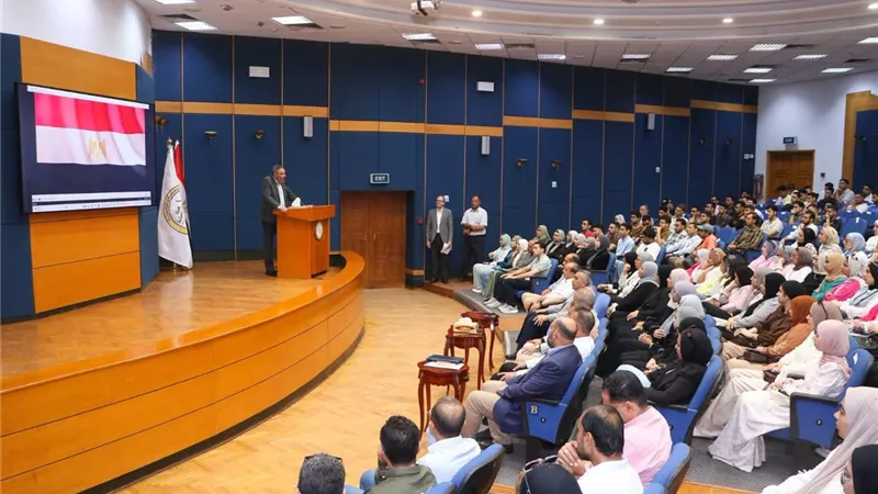 ميناء دمياط يستقبل الدفعة الأولى للتدريب الصيفي من طلاب الجامعات 