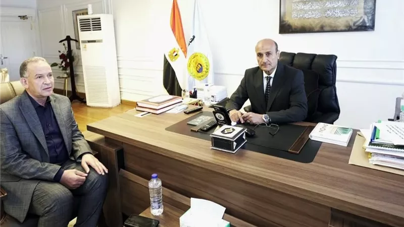 محافظ أسيوط يوجه بحصر الأماكن المتاحة بعد تنسيق قبول الثانوي العام 