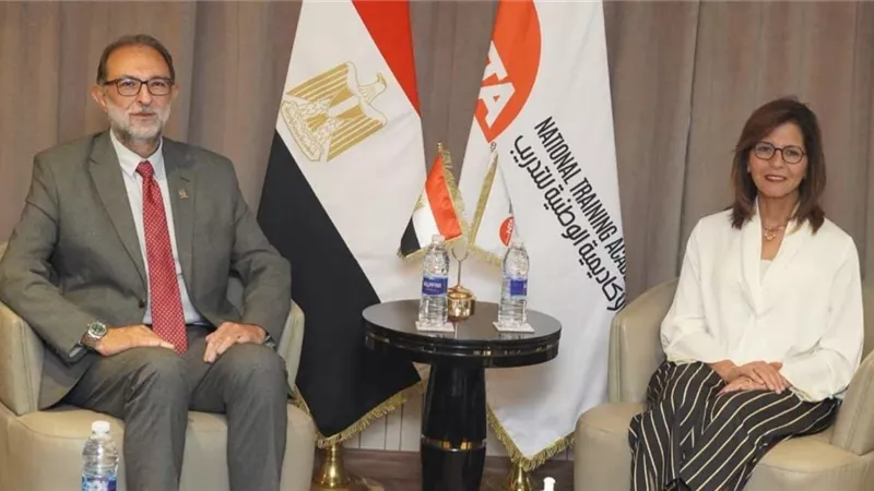 بروتوكول تعاون بين سلامة الغذاء والاكاديمية الوطنية للتدريب
