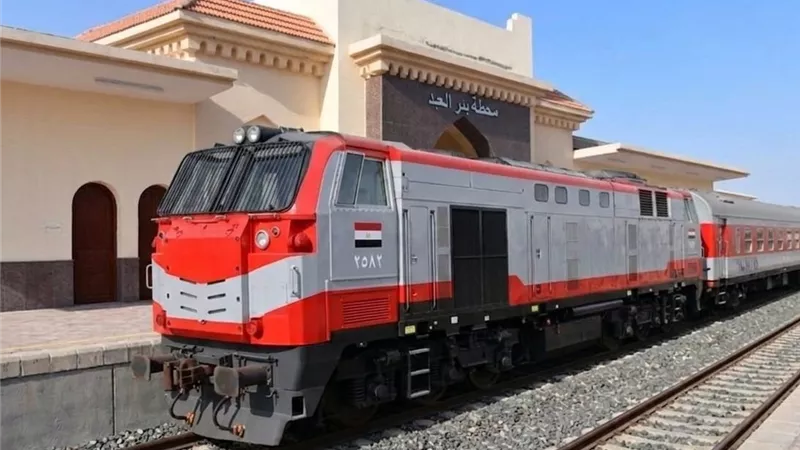 خلال شهر.. إيرادات السكك الحديدية تقترب من مليار جنيه بزيادة 25.4%
