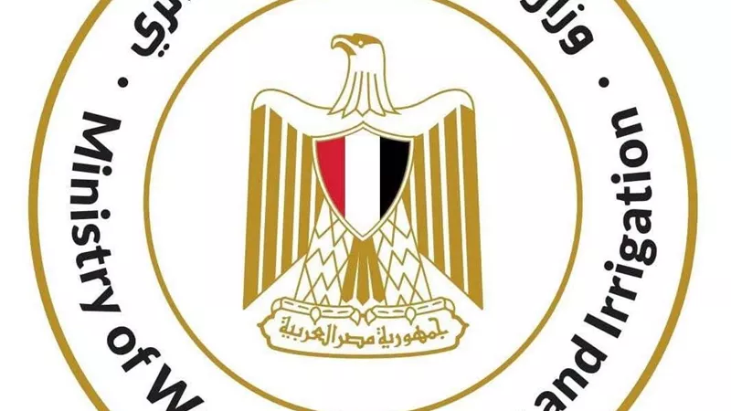«الري» تستجيب لبلاغات المواطنين لحماية المجاري المائية