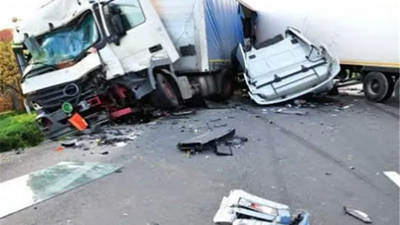 وفاة 7 عمال وإصابة 6 في حادث نفق الودي.. والعمل تتحرك لدعم أسر الضحايا