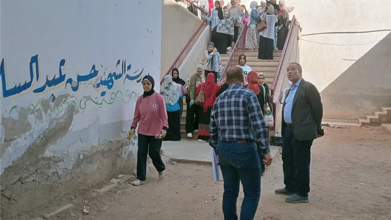 تعليم أسيوط: تكثيف إجراءات التفتيش والانضباط داخل لجان الثانوية العامة
