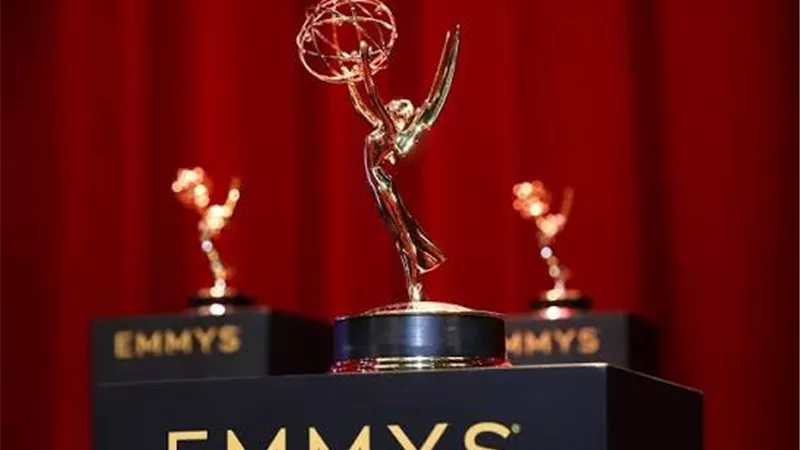 «The Pitt» يخطف الصدارة و«Hacks» يحطم الأرقام.. مفاجآت ترشيحات إيمي 2026