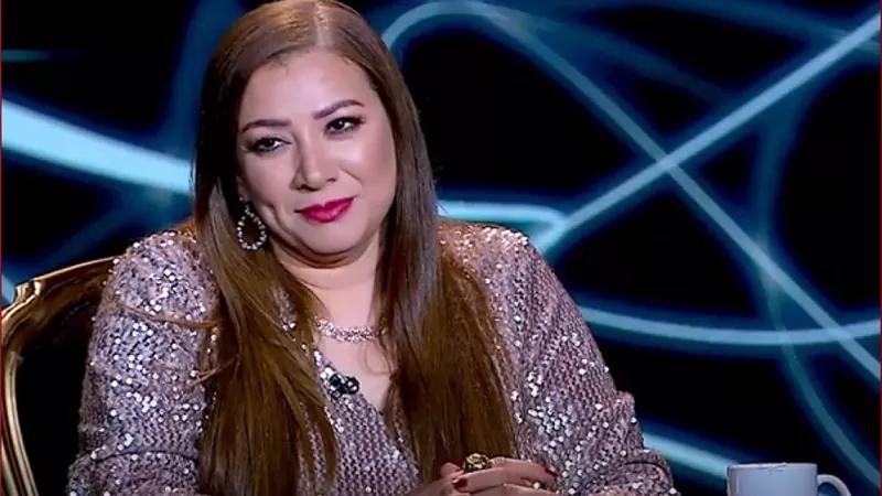 انتصار تحسم الجدل حول الحجاب والاعتزال وتكشف كواليس فيلمها الجديد
