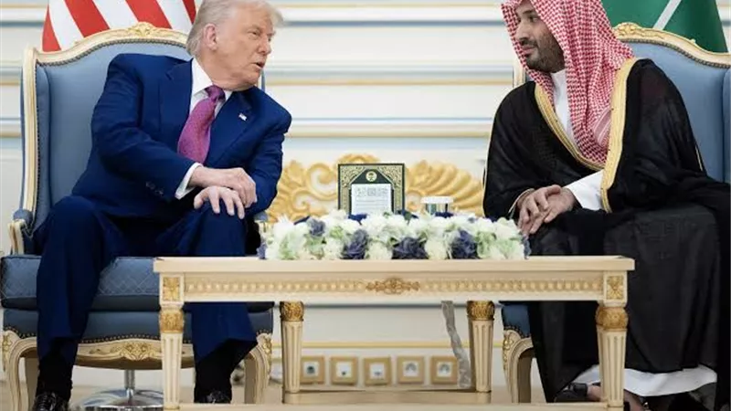 بن سلمان وترامب يبحثان تطورات المنطقة والمحادثات الأمريكية الإيرانية