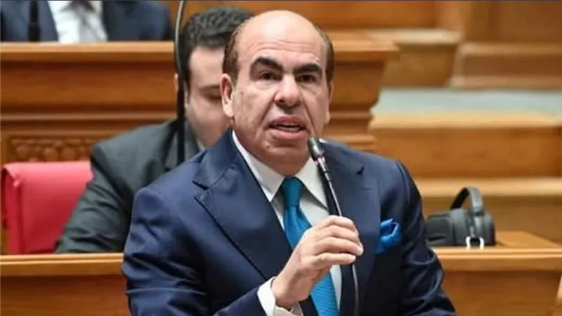 ياسر الهضيبي يطالب بربط شبين القناطر بالطريق الحر والدائري الأوسطي