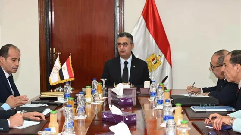 وزير التموين يكشف موعد صرف مستحقات مزارعي قصب السكر بالكامل