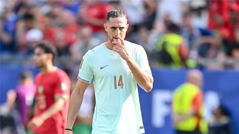تألق أدريان رابيو في كأس العالم يعيد اسمه إلى رادار ريال مدريد