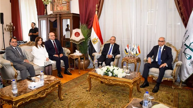 وزير الخارجية ورئيس مجلس الدولة يشهدان توقيع مذكرة تفاهم 