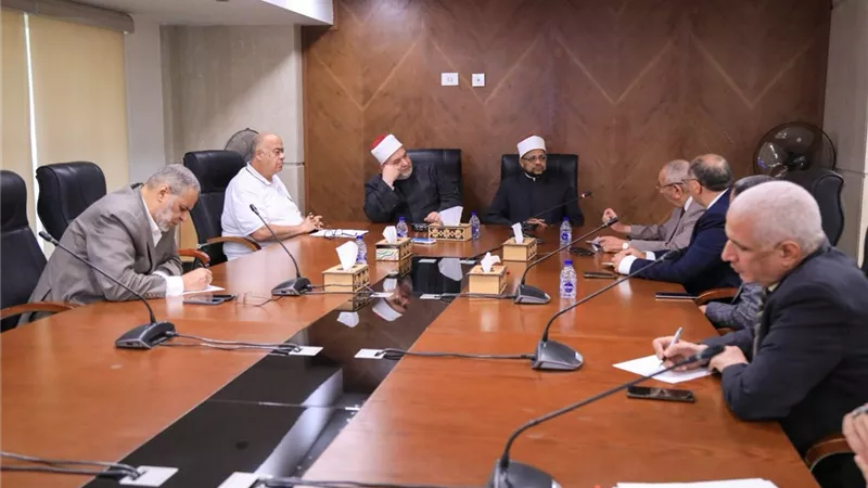 البحوث الإسلاميَّة يناقش تعزيز حماية المصحف الشريف في البيئة الرقْميَّة