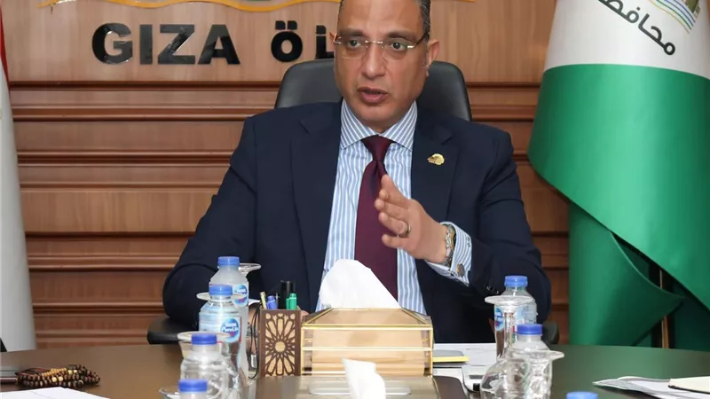 محافظ الجيزة يشدد على إنهاء ملف تقنين أراضي أملاك الدولة خلال شهر 