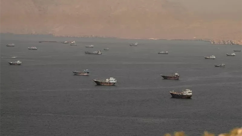 بريطانيا ترد على ترامب: نرفض فرض أي رسوم على السفن في هرمز 