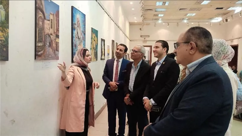 افتتاح معرض 