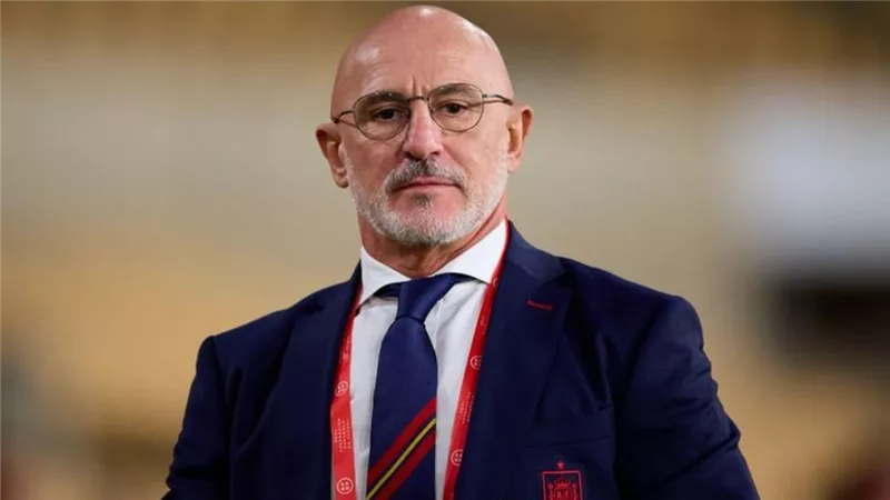 دي لا فوينتي على أعتاب إنجاز تاريخي في نهائي كأس العالم 2026