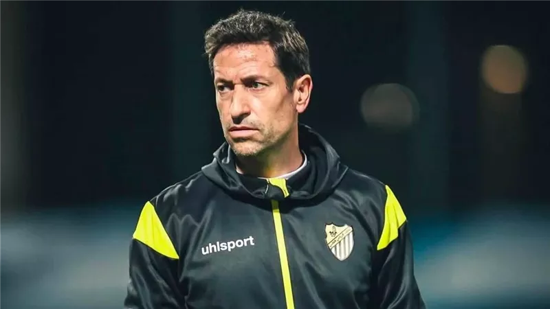 تقارير مغربية: مدرب المغرب الفاسي يدخل دائرة المرشحين لتدريب الزمالك