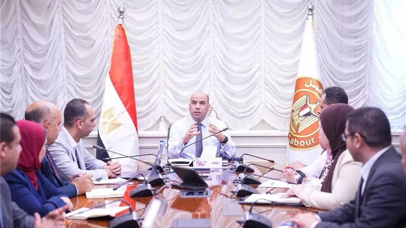 رداد يتابع الاستعدادات النهائية لإطلاق منصة العمل الرقمية 