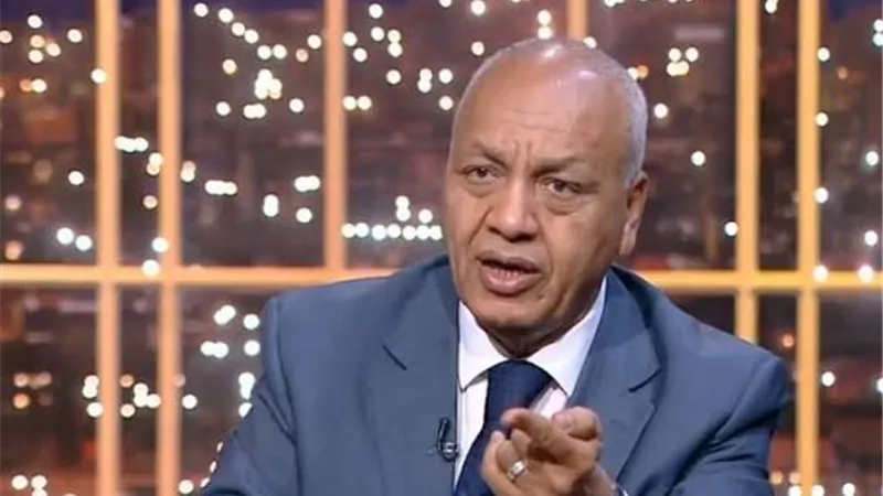 مصطفى بكري: “الرئيس السيسي شايل هم البلد في ظروف صعبة”