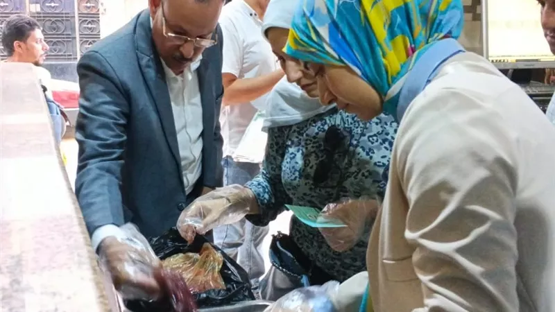 تحرير 808 محاضر تموينية وضبط كميات من السلع المخالفة بحملات بأسيوط