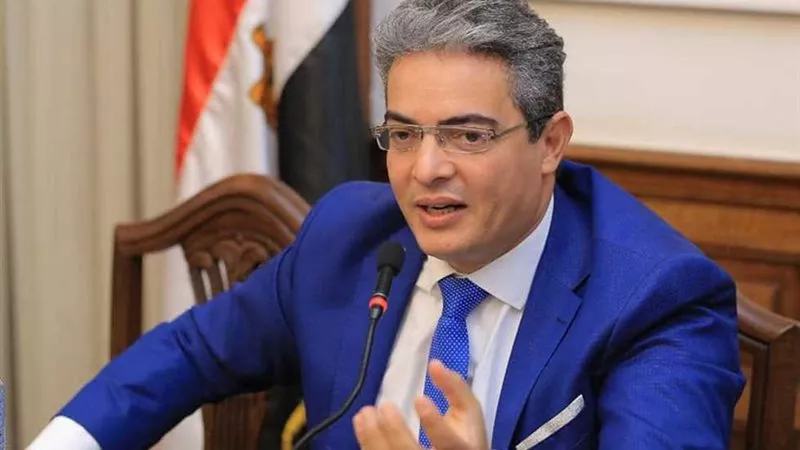 نقابة الإعلاميين: منع ظهور إيهاب قاسم على أي وسيلة إعلامية وإحالته للتحقيق