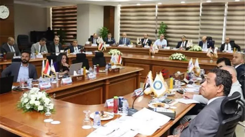 إيكم تراجع إنتاج البتروكيماويات وتؤكد أولوية السلامة ورفع كفاءة التشغيل