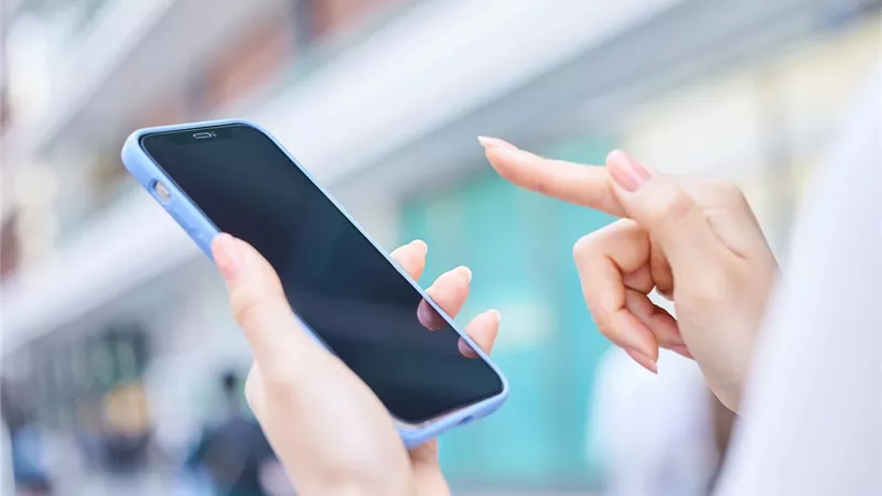 ماذا يحدث لدماغك عند الابتعاد عن الهاتف؟