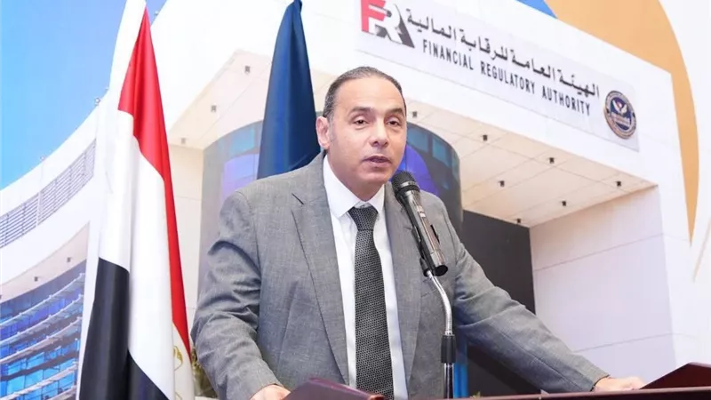 لجنة ثلاثية لإعادة تنظيم المعاملة الضريبية في سوق المال المصري