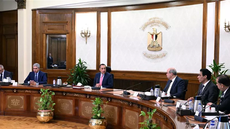بدء التشغيل التجريبي لإصدار التأشيرة الالكترونية للسياح أغسطس المقبل
