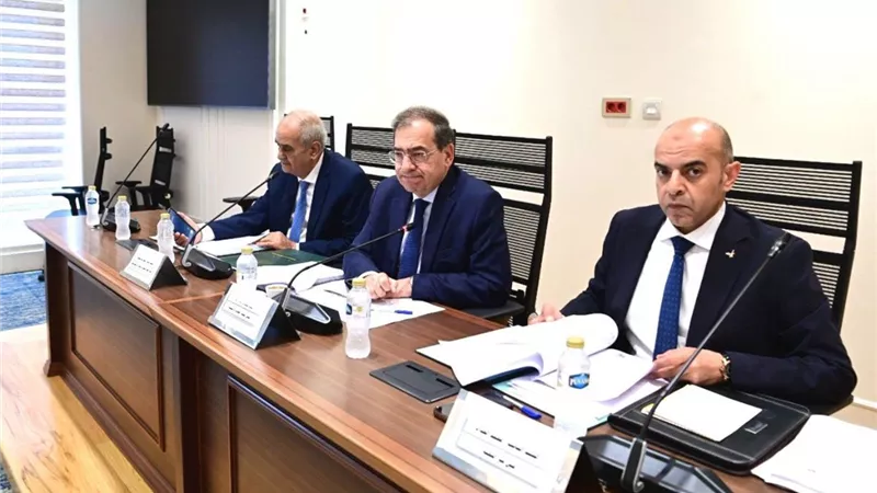 التفاصيل الكاملة لاجتماع «طاقة النواب»ومناقشات اتفاقيات الاستثمار البترولي