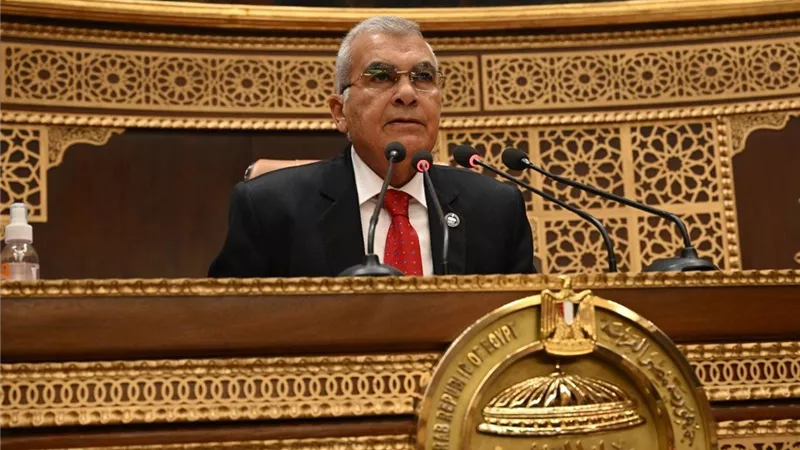 عصام الدين فريد يهنئ الرئيس السيسي بذكرى ثورة 23 يوليو المجيدة