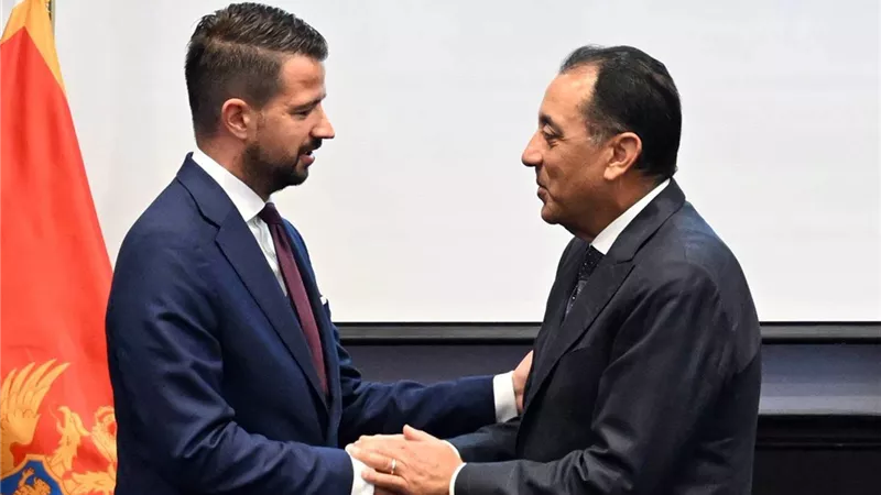 توقيع مذكرة تفاهم بين هيئة ميناء الإسكندرية وهيئة موانئ مونتينيجرو|صور