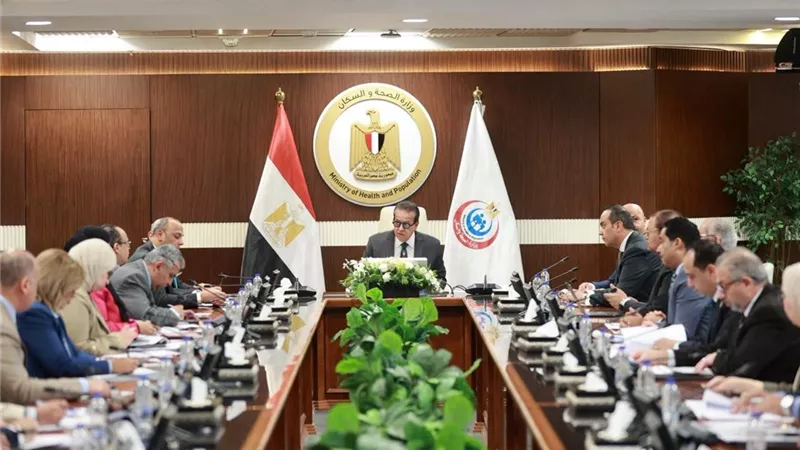 «وزير الصحة» يتابع التشغيل التجريبي للتأمين الصحي الشامل بالمنيا 
