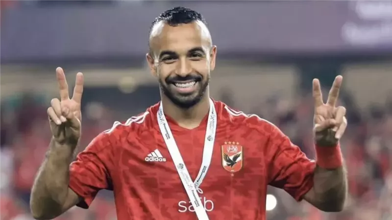 الأهلي يناقش مستقبل أفشة.. واللاعب يطلب تأجيل الحسم إلى يناير