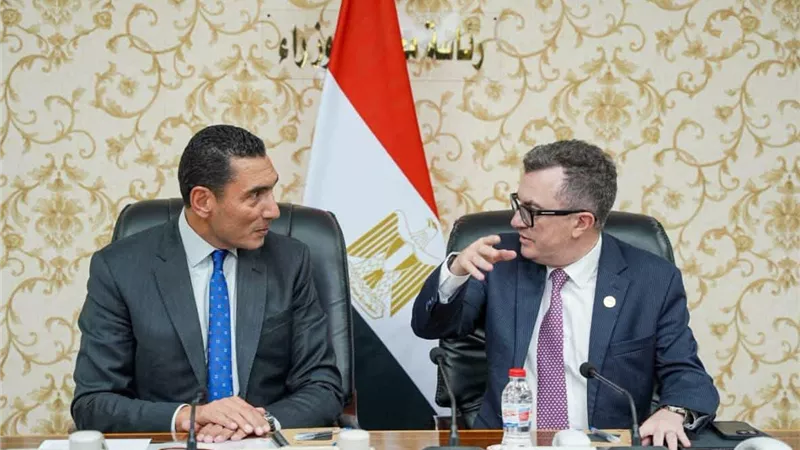وزيرا التخطيط والشباب يبحثان إطلاق مشروع «اقتصاد الشباب»