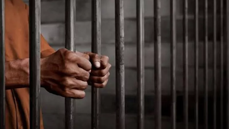 تأييد سجن الأب المتهم بضرب نجله الرضيع حتي الموت