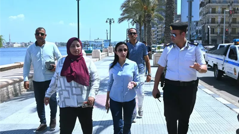 محافظ البحيرة تشدد على التزام المراكب بالمراسي النيلية