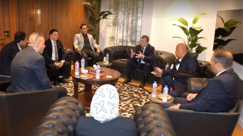 غرفة القاهرة تبحث مع سفير أرمينيا تعزيز التجارة والاستثمارات المشتركة
