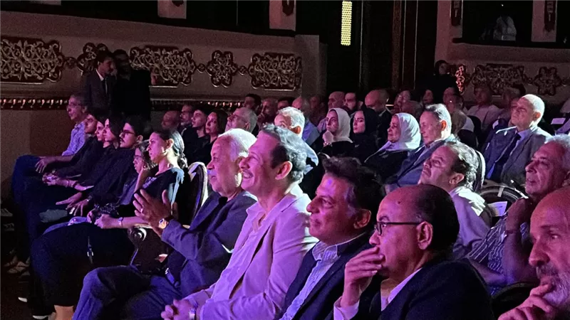 المسرح القومي يستعيد رحلة عبد العزيز مخيون في ليلة وفاء بعنوان حضور السيرة