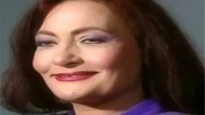 تدهور الحالة الصحية للفنانة فادية عكاشة. جلطة دماغية وغيبوبة 