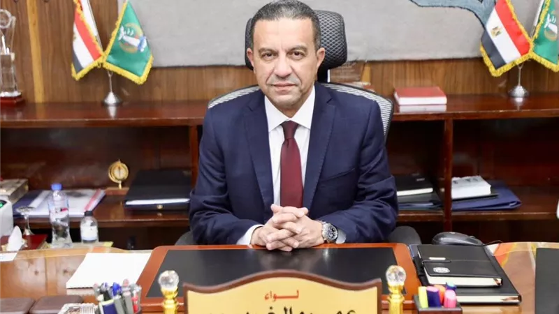كشف مخالفات في 15 ملفًا.. محافظ المنوفية يحيل مسئولي التصالح بمنوف للنيابة