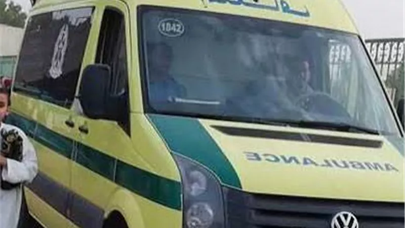 إصابات متعددة في حادث تصادم بطريق أسيوط الغربي