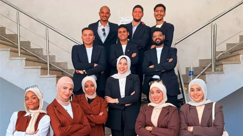 «وصال».. مشروع طلابي بجامعة حلوان التكنولوجية الدولية لترجمة لغة الإشارة العربية بالذكاء الاصطناعي