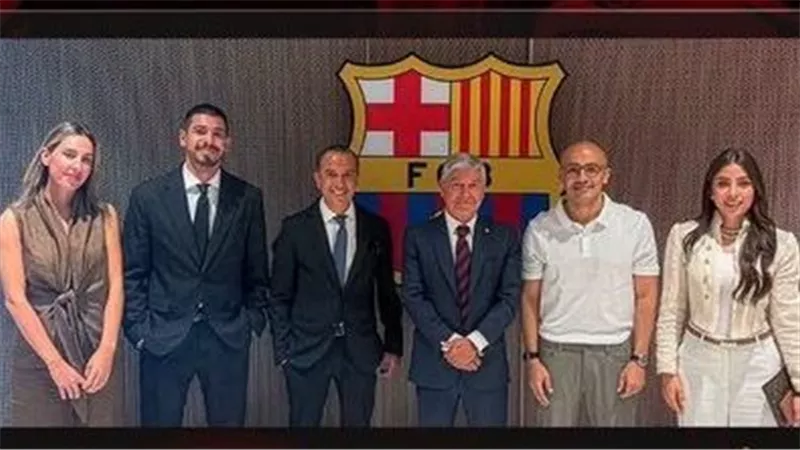 الأهلي وبرشلونة يتفقان رسميًا على إقامة مواجهة ودية تاريخية 