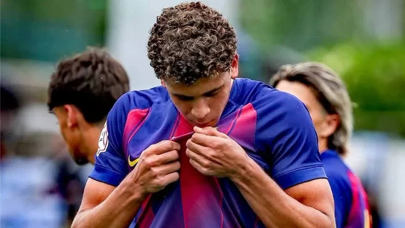 حمزة عبد الكريم يواصل التألق.. هدف جديد يقود برشلونة للتقدم أمام أوروبا 