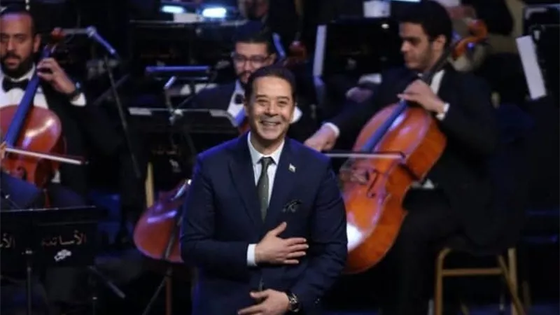مؤلفات عالمية لسويت ساوند على المكشوف ومدحت صالح مع عمرو سليم بالإسكندرية 