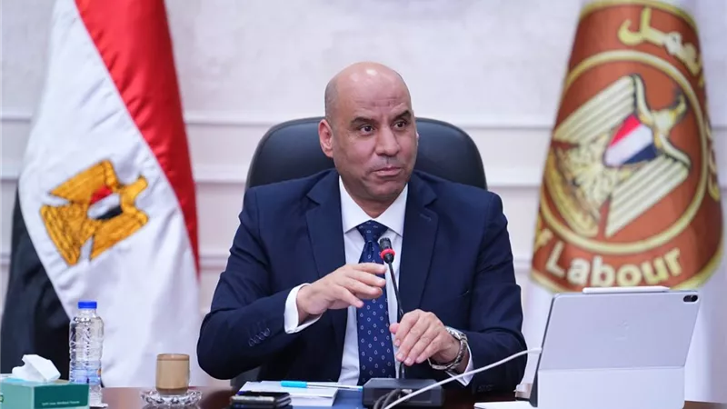 وزارة العمل: الاثنين المقبل 50 شركة توفر 6000 فرصة عمل للشباب 