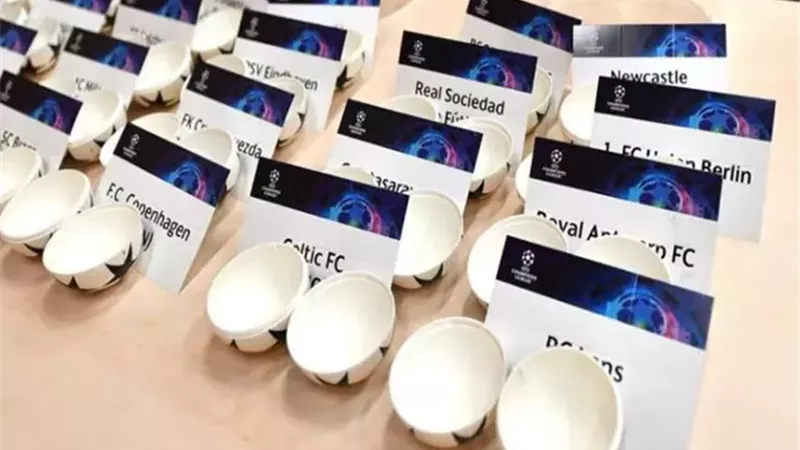 الاتحاد الأوروبي  يحدد موعد قرعة دوري أبطال أوروبا