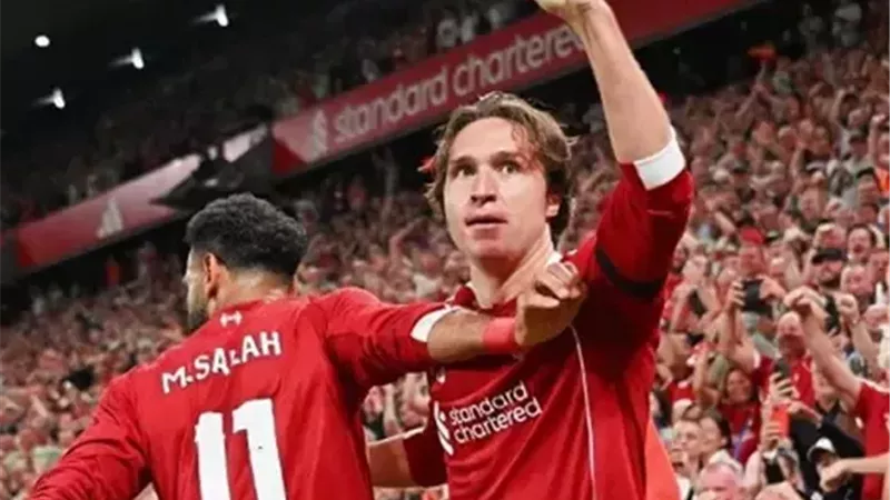 كييزا: ليفربول بحاجة للأفضل..وهناك طموح لاستعادة مكانة الفريق 